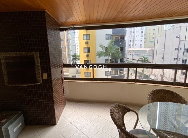 Apartamento 2 dormitórios Edificio Beethoven, Centro - Balneário Camboriú
