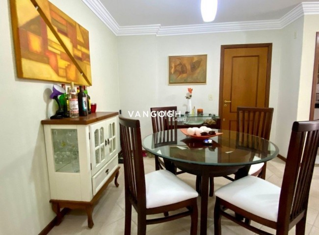 Apartamento 2 dormitórios Edificio Beethoven, Centro - Balneário Camboriú