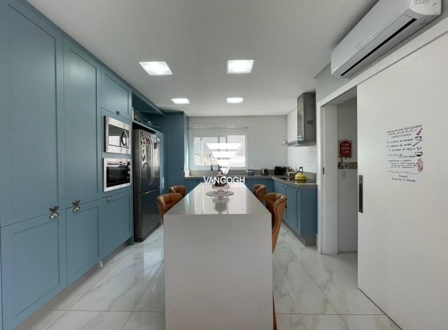 Casa em Condomínio 3 dormitórios Caledônia Private Village, Santa Regina - Camboriú