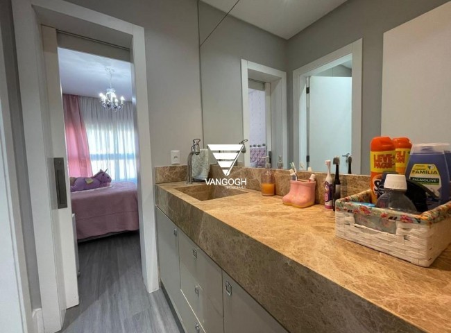 Casa em Condomínio 3 dormitórios Caledônia Private Village, Santa Regina - Camboriú