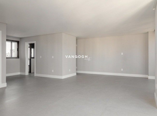 Apartamento 3 dormitórios Torre de Mallorca, Centro - Balneário Camboriú