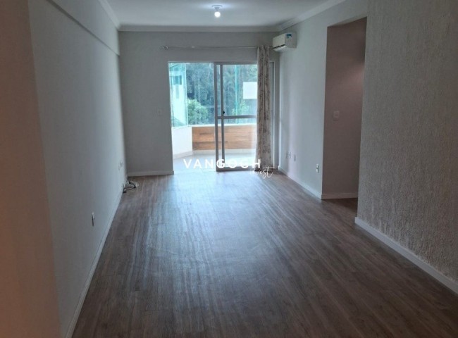 Apartamento 2 dormitórios Edifício Cidade do Cairo, Centro - Balneário Camboriú