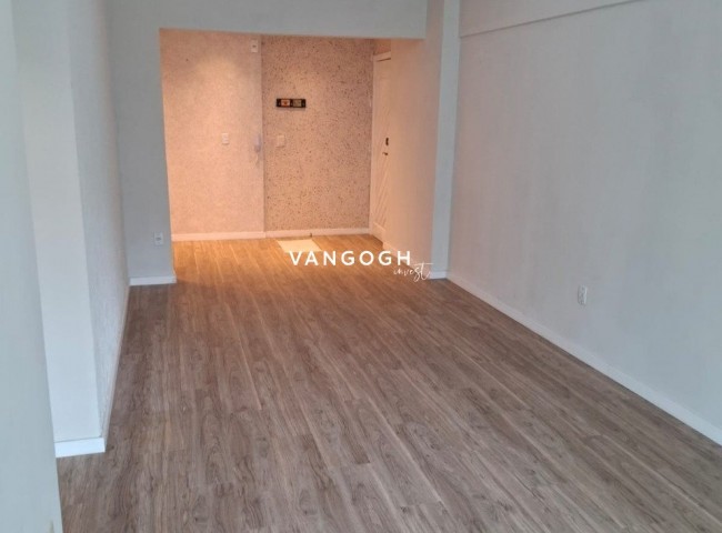 Apartamento 2 dormitórios Edifício Cidade do Cairo, Centro - Balneário Camboriú