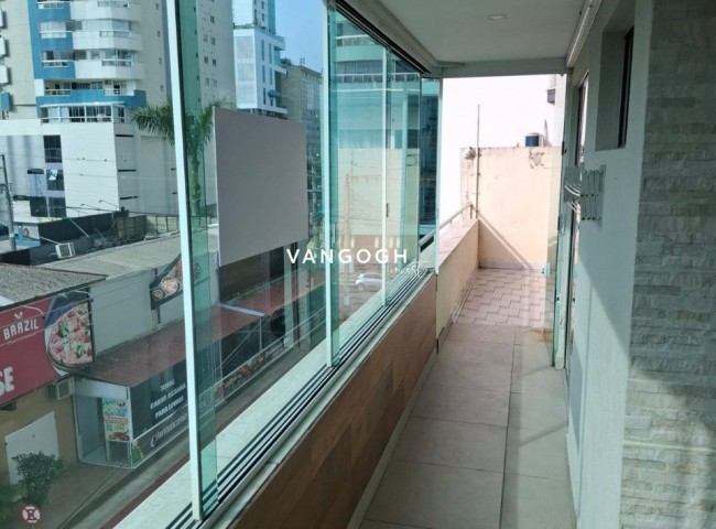 Apartamento 2 dormitórios Edifício Cidade do Cairo, Centro - Balneário Camboriú