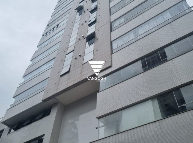 Apartamento 2 dormitórios Edifício Farol Ponta do Mel, Pioneiros - Balneário Camboriú