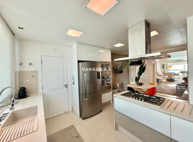 Apartamento 4 dormitórios Edificio Barramares, Centro - Balneário Camboriú