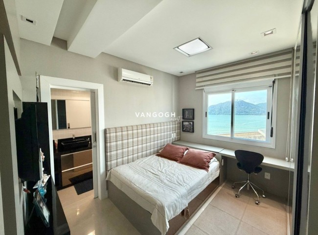 Apartamento 4 dormitórios Edificio Barramares, Centro - Balneário Camboriú