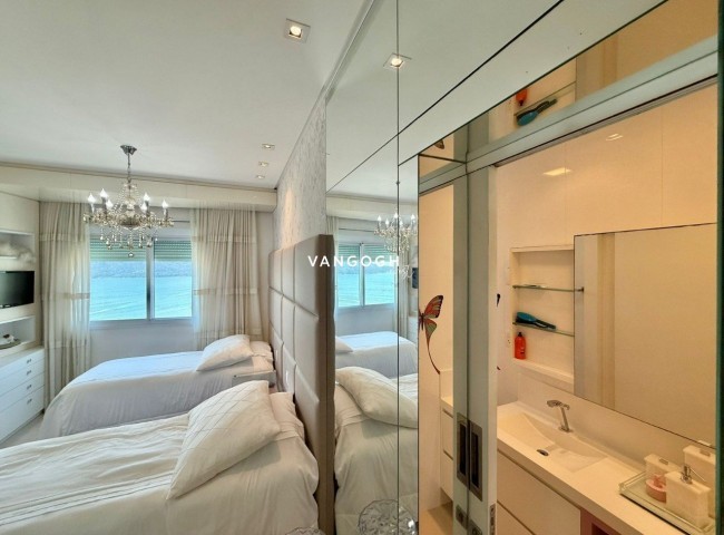 Apartamento 4 dormitórios Edificio Barramares, Centro - Balneário Camboriú