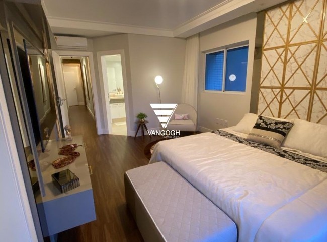 Apartamento 3 dormitórios Summer Beach, Frente Mar - Balneário Camboriú