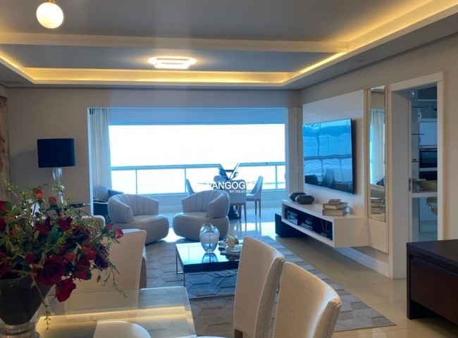 Apartamento 3 dormitórios Summer Beach, Frente Mar - Balneário Camboriú