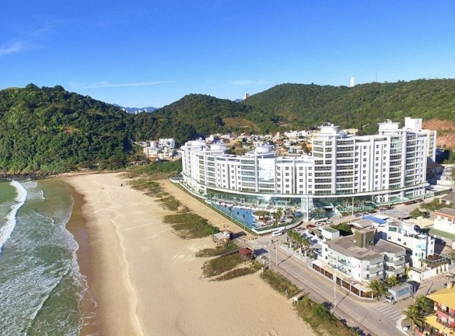 Apartamento 3 dormitórios Mirage Residence