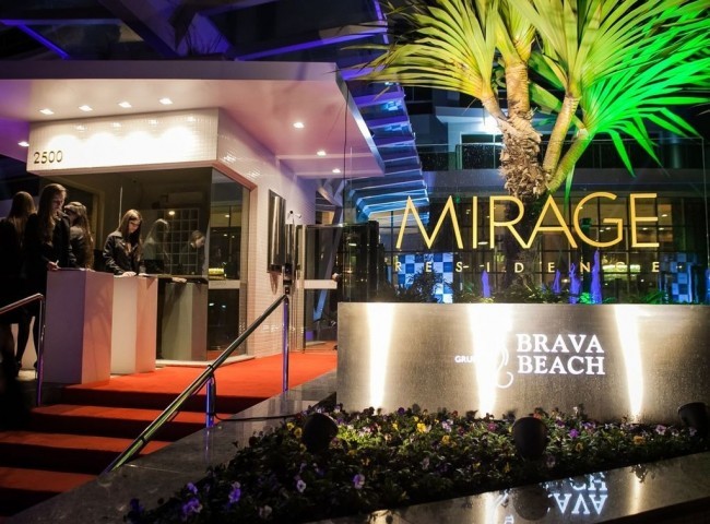 Apartamento 3 dormitórios Mirage Residence