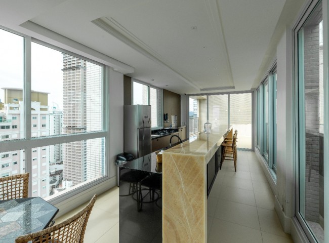 Cobertura 4 dormitórios Ville Del Acqua, Centro - Balneário Camboriú