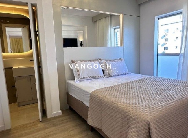 Apartamento 3 dormitórios Edifício Iris, Centro - Balneário Camboriú