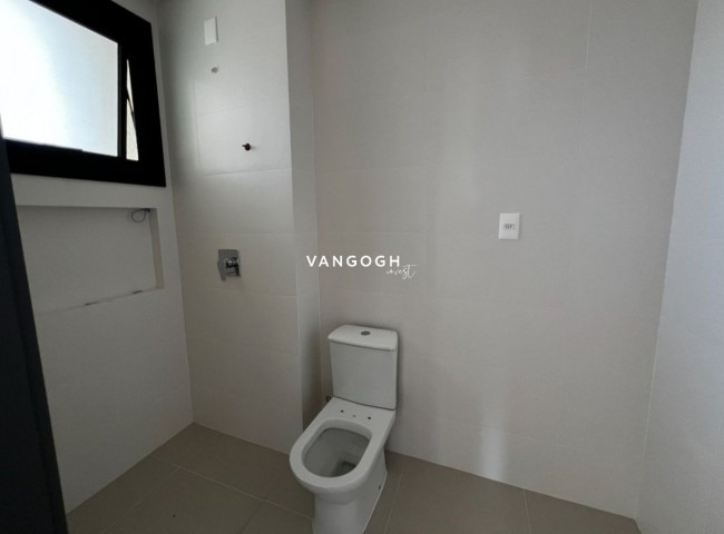 Apartamento 4 dormitórios Edficio Canvas, Meia Praia - ITAPEMA