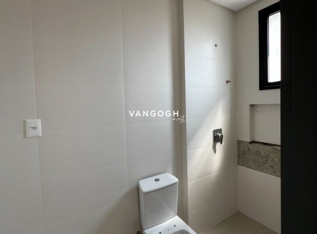 Apartamento 4 dormitórios Edficio Canvas, Meia Praia - ITAPEMA