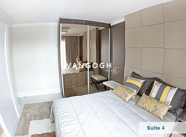 Apartamento 4 dormitórios Le Majestic, Quadra Mar - Balneário Camboriú