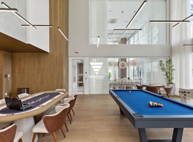 Apartamento 4 dormitórios Skyline Tower