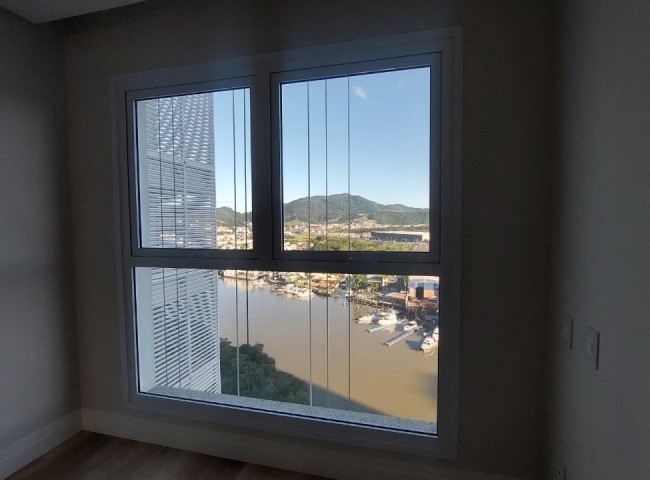 Apartamento 4 dormitórios One Tower Residence, Frente Mar - Balneário Camboriú