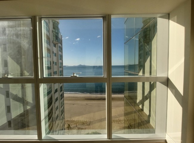 Apartamento 4 dormitórios One Tower Residence, Frente Mar - Balneário Camboriú