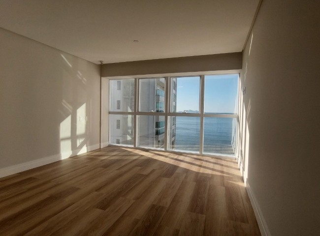 Apartamento 4 dormitórios One Tower Residence, Frente Mar - Balneário Camboriú