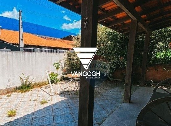 Casa 2 dormitórios Casa de Praia, canto grande - BOMBINHAS