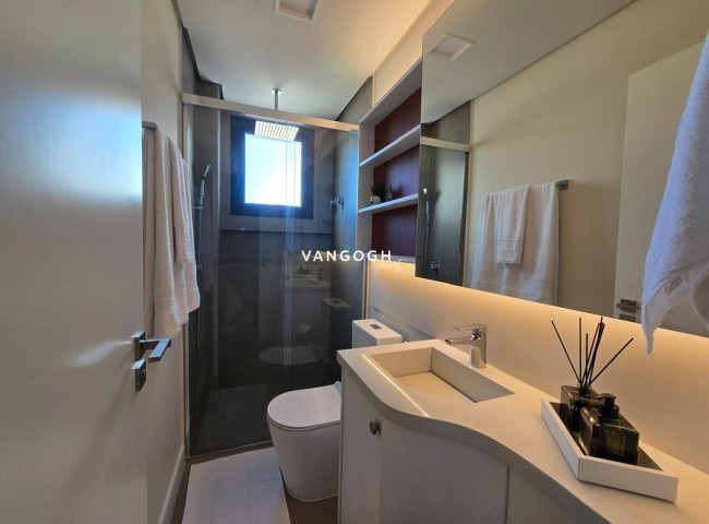 Apartamento 3 dormitórios Sunrise Brava