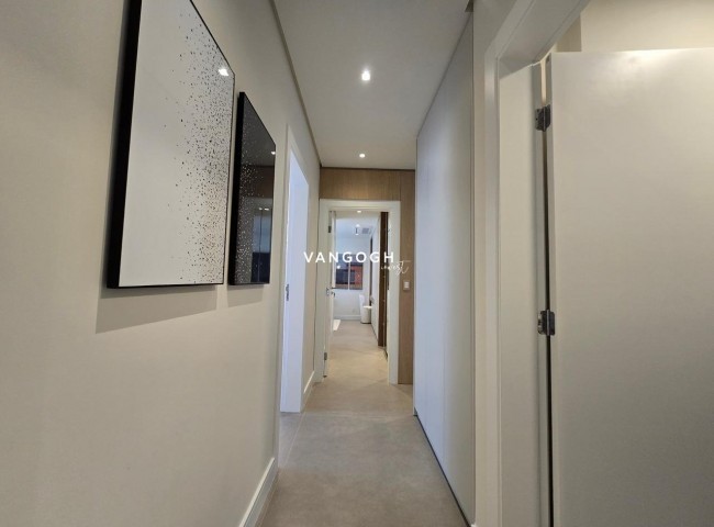 Apartamento 3 dormitórios Sunrise Brava