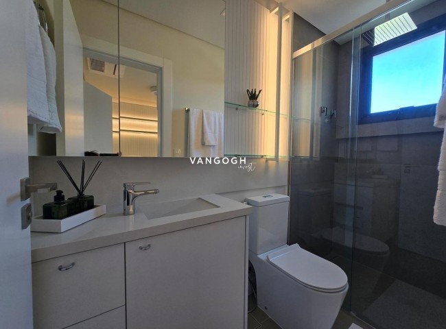 Apartamento 3 dormitórios Sunrise Brava