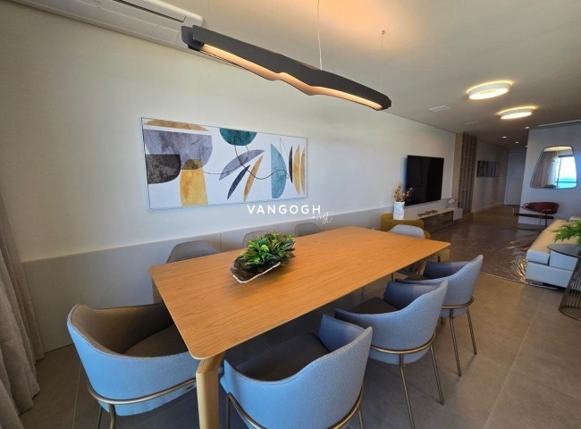 Apartamento 3 dormitórios Sunrise Brava