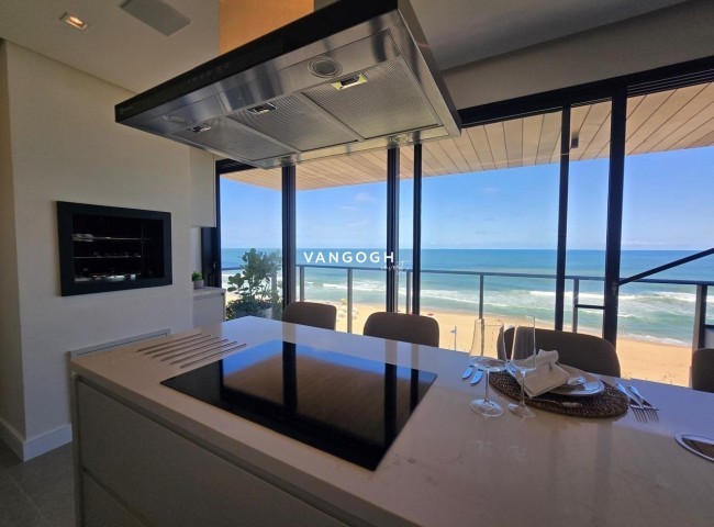 Apartamento 3 dormitórios Sunrise Brava