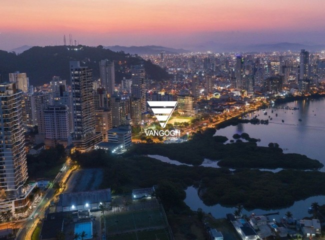 Apartamento 3 dormitórios Vista Mare