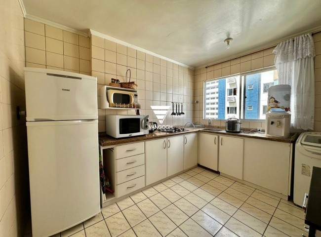 Apartamento 1 dormitórios Veneza, Quadra Mar - Balneário Camboriú