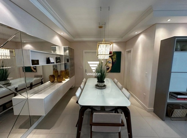 Apartamento 4 dormitórios Villa Serena Home Club, Quadra Mar - Balneário Camboriú