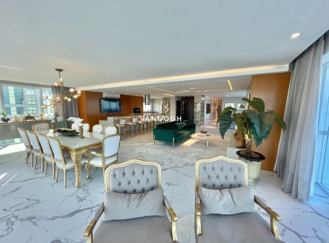 Apartamento 3 dormitórios Sky Tower, Centro - Balneário Camboriú