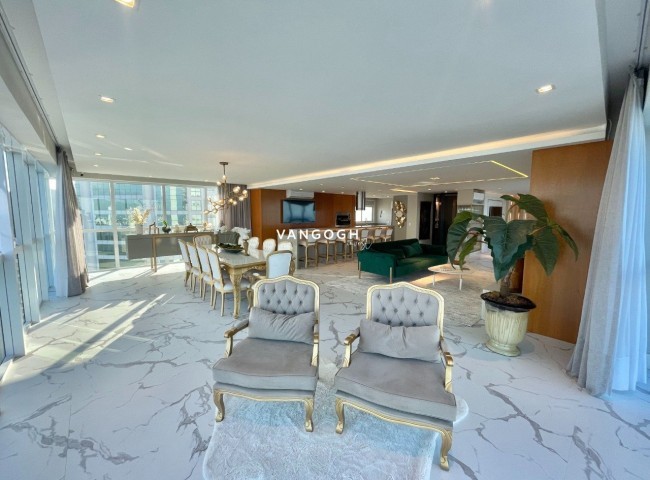 Apartamento 3 dormitórios Sky Tower, Centro - Balneário Camboriú