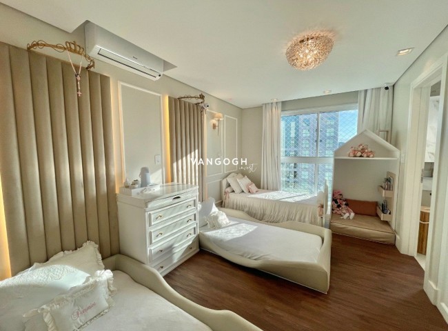 Apartamento 3 dormitórios Sky Tower, Centro - Balneário Camboriú