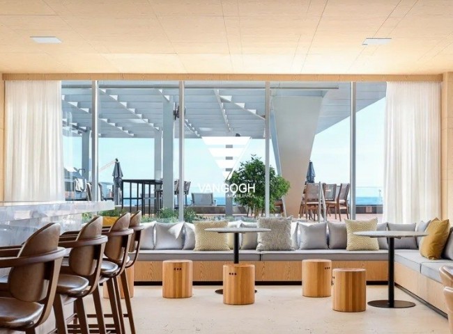 Apartamento 4 dormitórios Copenhagen, Frente Mar - Balneário Camboriú