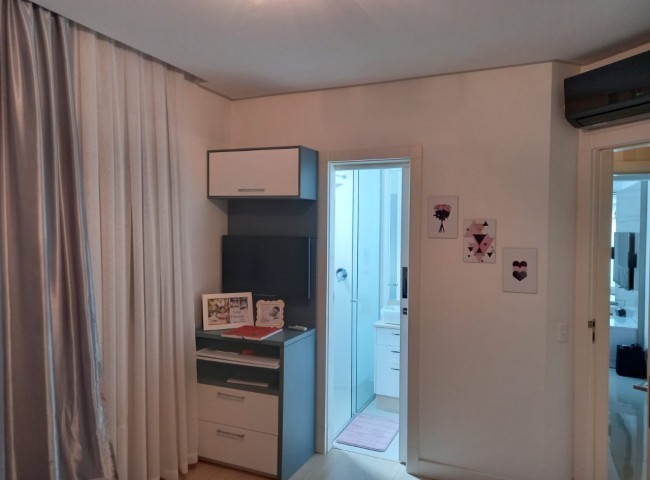 Apartamento 3 dormitórios Elegance Tower, Barra Sul - Balneário Camboriú