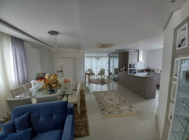 Apartamento 3 dormitórios Elegance Tower, Barra Sul - Balneário Camboriú