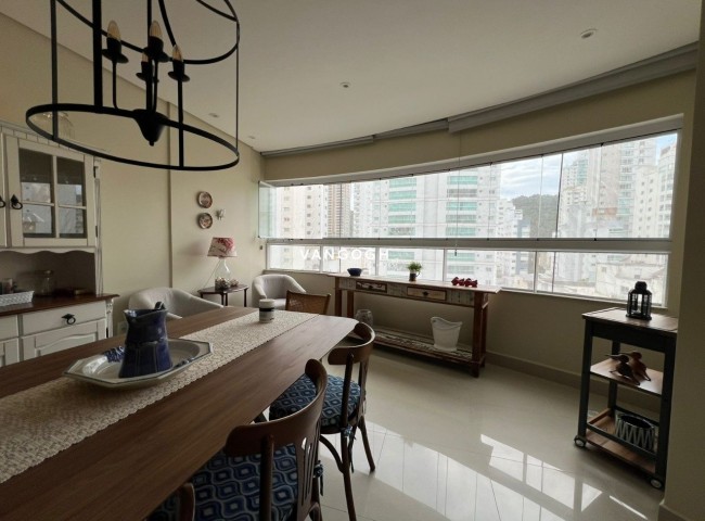 Apartamento 3 dormitórios Portal D`antares, Pioneiros - bc