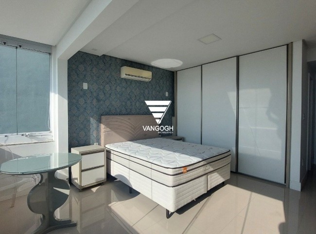 Apartamento 3 dormitórios Neptuno, Frente Mar Centro - Balneário Camboriú