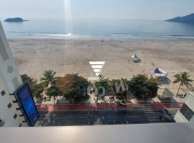 Apartamento 3 dormitórios Neptuno, Frente Mar Centro - Balneário Camboriú