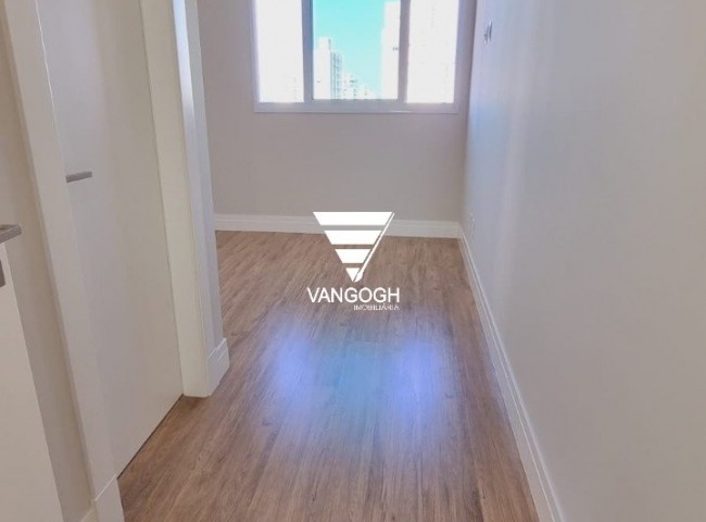 Apartamento 4 dormitórios Falcon Tower, Centro - Balneário Camboriú