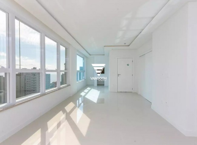 Apartamento 3 dormitórios Azzure Residence, Meia Praia - ITAPEMA