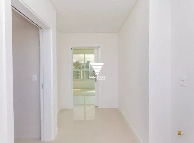 Apartamento 3 dormitórios Azzure Residence, Meia Praia - ITAPEMA