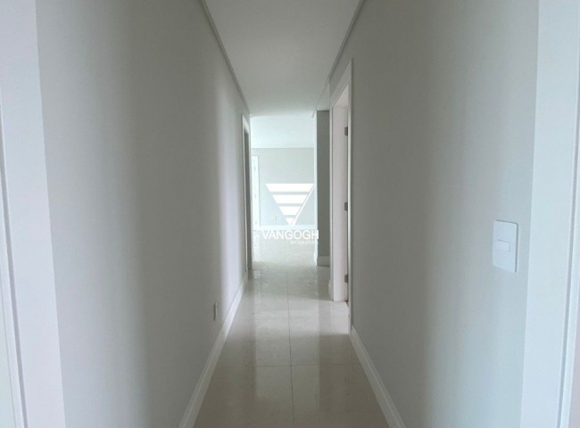 Apartamento 3 dormitórios Phoenix Tower, Centro - Balneário Camboriú