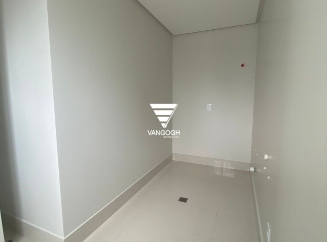Apartamento 3 dormitórios Phoenix Tower, Centro - Balneário Camboriú