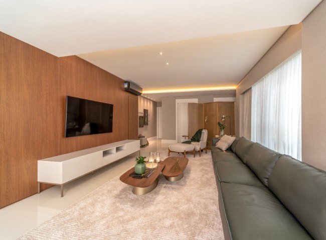 Apartamento 4 dormitórios Ibiza Towers, Frente Mar - Balneário Camboriú