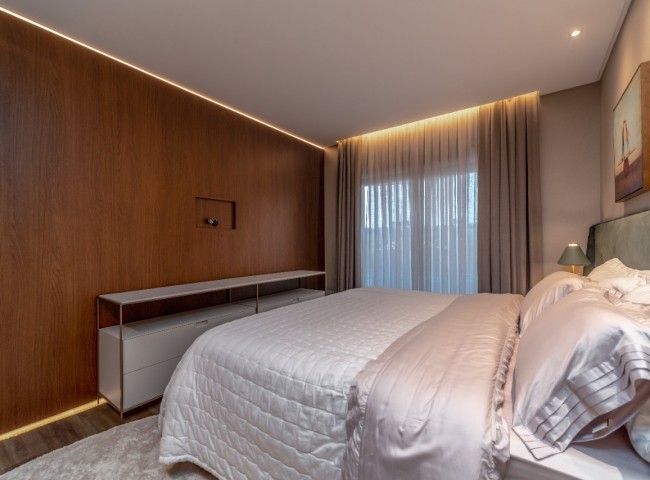 Apartamento 4 dormitórios Ibiza Towers, Frente Mar - Balneário Camboriú